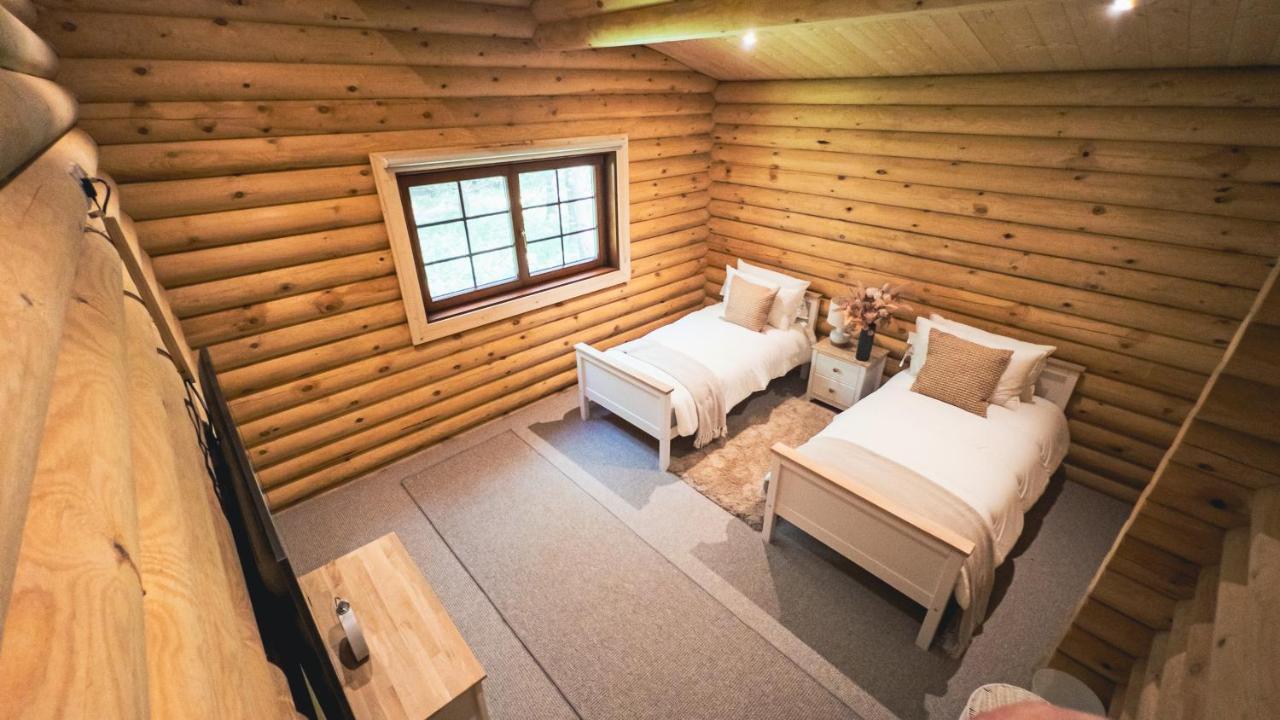 Aspen Lodge, Amazing New Log Cabin With Hot Tub - Sleeps 6 - Felmoor Park Morpeth Extérieur photo